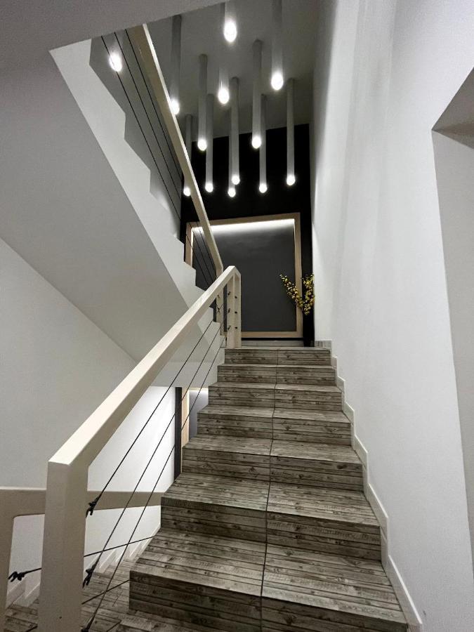 Io Boutique Hotel Bishkek Bischkek Exterior foto