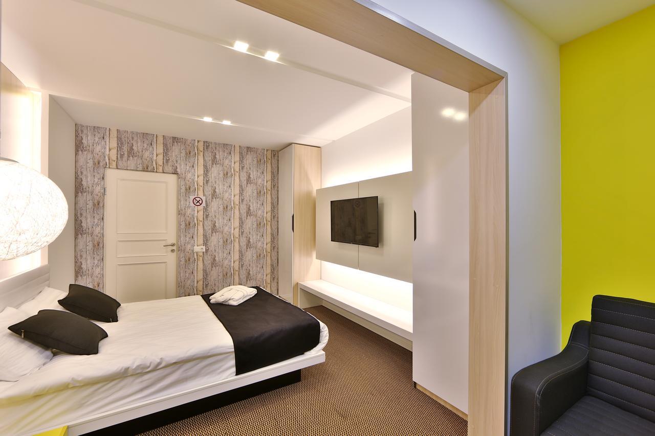 Io Boutique Hotel Bishkek Bischkek Exterior foto